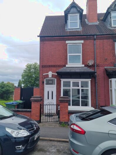 5 Bedroom End Of Terrace House To Rent In Vicarage Road, Oldbury, B68
