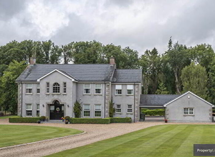 5 Bedroom Detached House For Sale In Ballytyrone Road, Loughgall, BT61