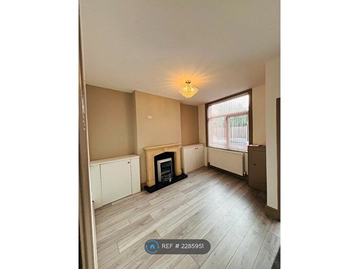 2 Bedroom End Of Terrace House To Rent In Lionel Street, St. Helens, WA9