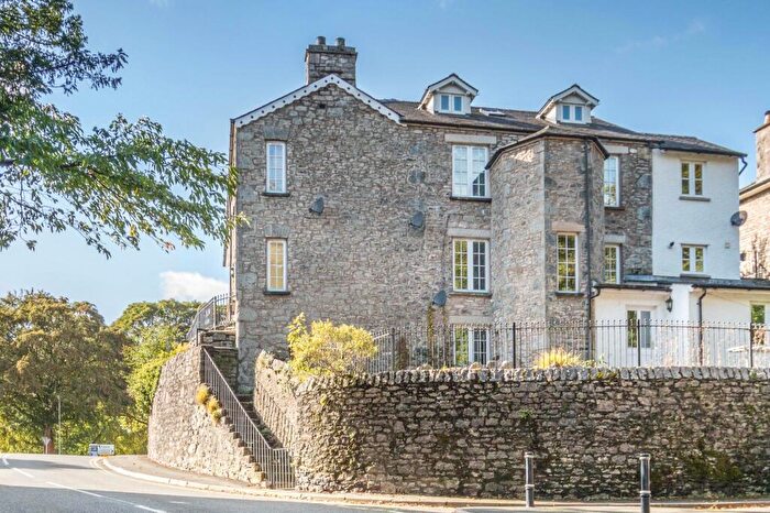 2 Bedroom Apartment To Rent In The Mount, Beast Banks, Kendal, LA9