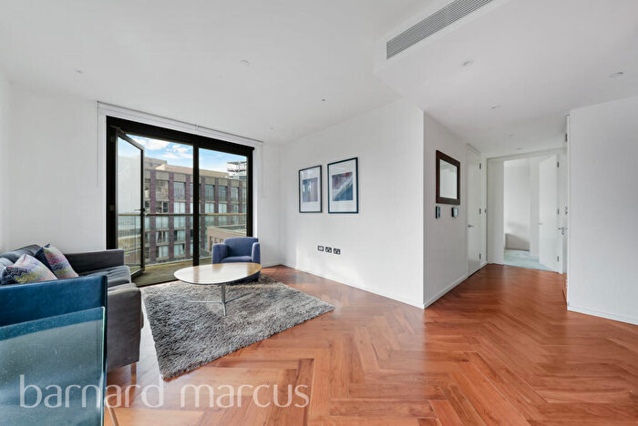 2 Bedroom Apartment To Rent In Embassy Gardens, New Union Square, London, SW11