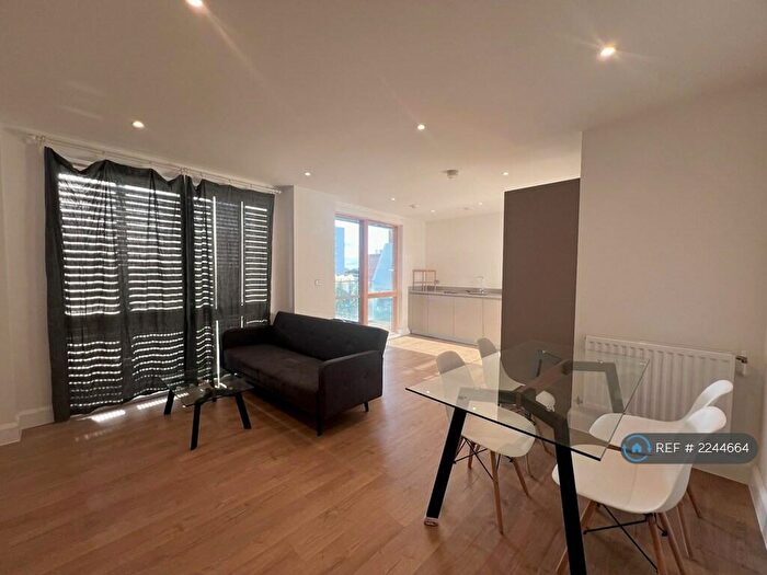 1 Bedroom Flat To Rent In Stanley Turner House, London, E3