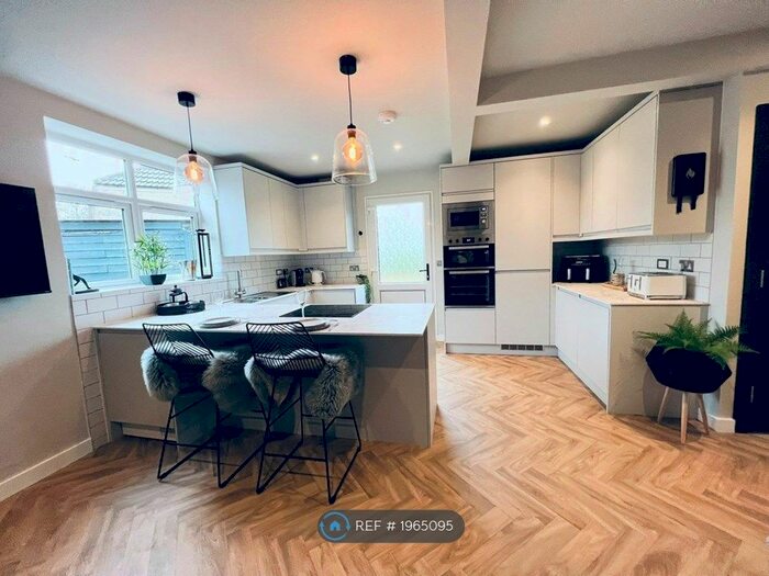 5 Bedroom Terraced House To Rent In Stuart Place, Bath, BA2