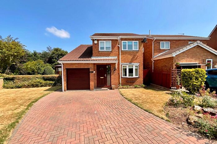 4 Bedroom Detached House For Sale In Manor Farm Close, Aughton, Sheffield, Rotherham, S26