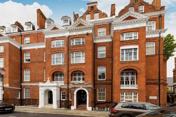 1 Bedroom Flat To Rent In Evelyn Gardens, London, SW7