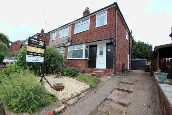 3 Bedroom Semi-Detached House To Rent In Kingsley Street, Bury, BL8