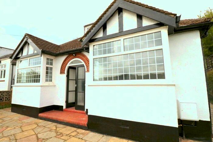 3 Bedroom Bungalow To Rent In Hilltop Road, Whyteleafe, Surrey, CR3