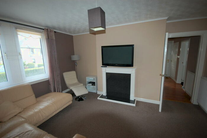 2 Bedroom Apartment To Rent In Hilton Terrace, Hilton, Aberdeen, AB24