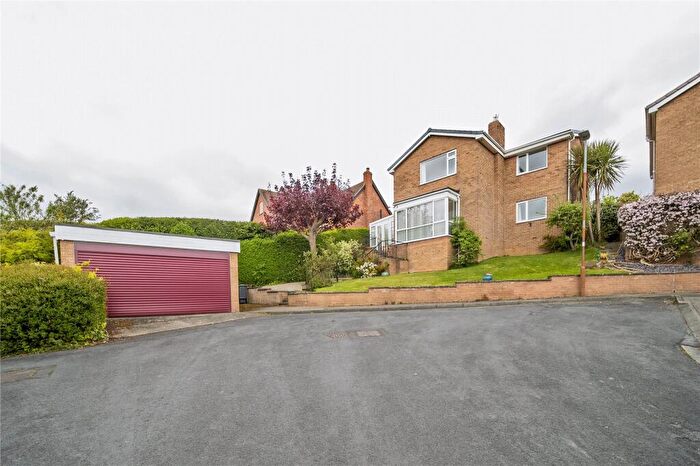4 Bedroom Detached House For Sale In Archery Rise, Durham, DH1