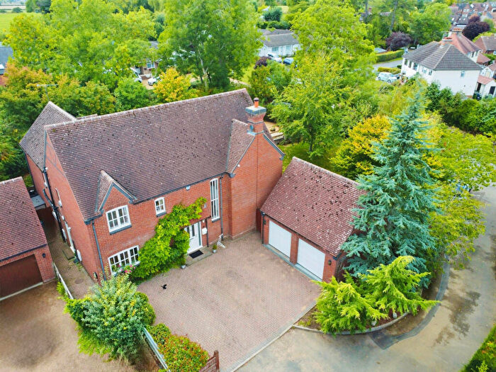 6 Bedroom Detached House For Sale In The Old Orchard, Sq Ft, / Acre Of Grounds, CV23