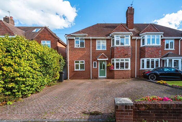 4 Bedroom Semi-Detached House For Sale In Worcester Lane, Stourbridge, DY8