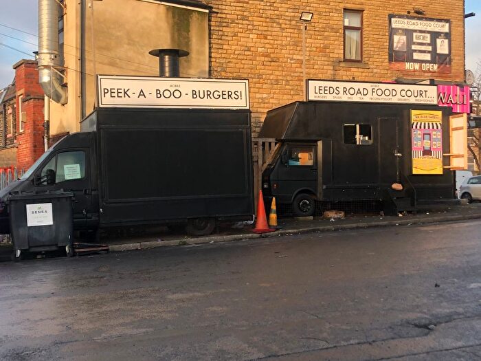 1 Bedroom Park Home For Sale In Leeds Road, Bradford, BD3