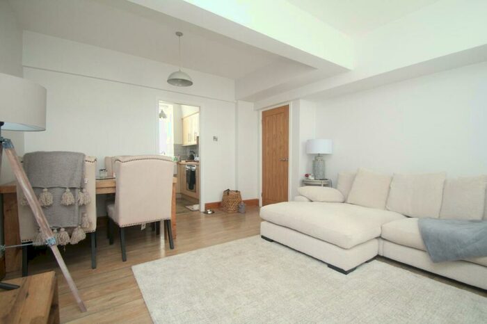 2 Bedroom Flat To Rent In Park House Mill, Renton Close, Bishop Monkton, Harrogate, HG3
