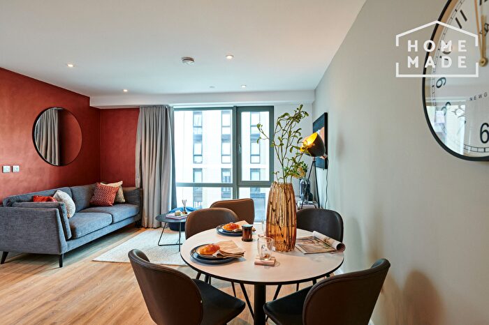 2 Bedroom Apartment To Rent In The Copper Works, CF10