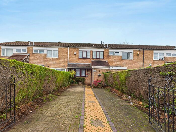 3 Bedroom Terraced House For Sale In College Street, City Centre, Birmingham, B18