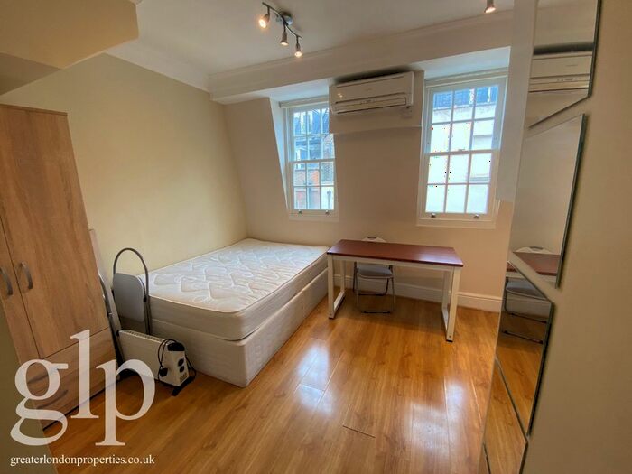 Studio To Rent In Villiers Street, London, WC2N