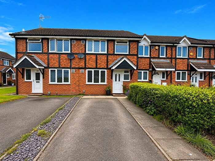 3 Bedroom Terraced House To Rent In Crestwood Way, Hounslow, Greater London, TW4