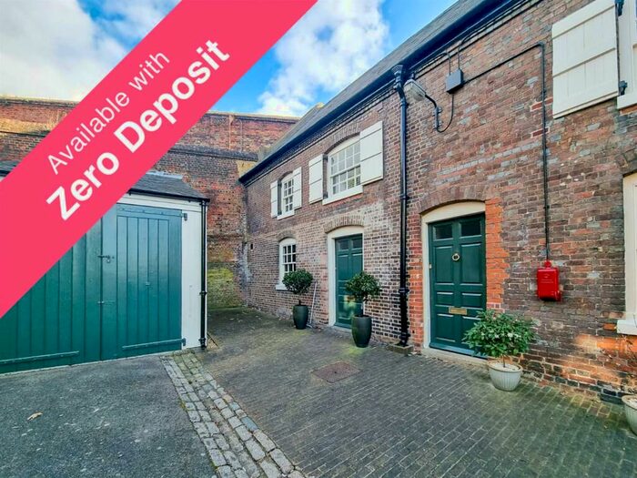 2 Bedroom Terraced House To Rent In College Road, The Historic Dockyard, Chatham, ME4