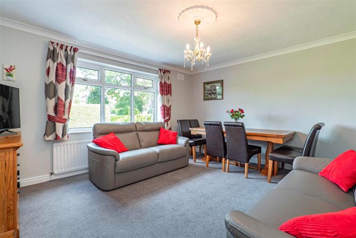 4 Bedroom Detached House For Sale In Washington Lane, Euxton, Chorley, PR7