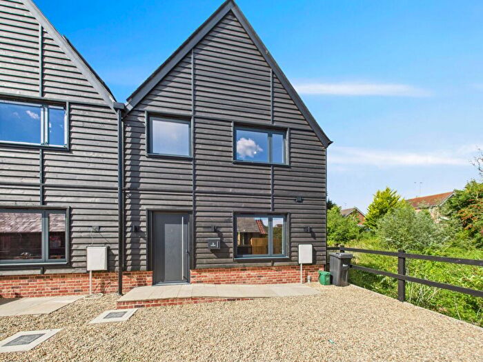 3 Bedroom End Of Terrace House For Sale In Coppins Yard, Colne Engaine, Colchester, CO6