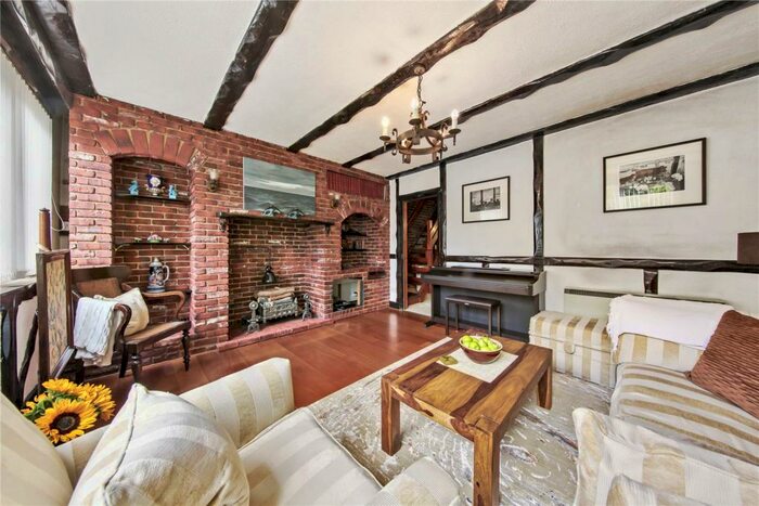 3 Bedroom End Of Terrace House To Rent In Mordern House, Harewood Avenue, London, NW1