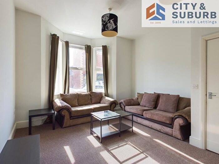 3 Bedroom Flat To Rent In Meldon Terrace, Newcastle Upon Tyne, Tyne And Wear, NE6