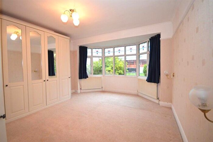 5 Bedroom House To Rent In Jennings Road, St Albans, AL1