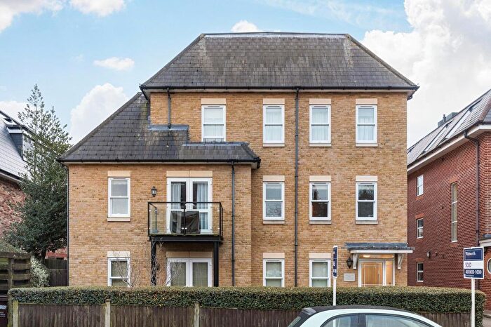 2 Bedroom Flat For Sale In Kemerton Road, Beckenham, BR3