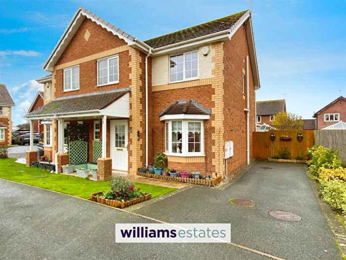 3 Bedroom Semi-Detached House For Sale In Parc Morfa, Kinmel Bay, LL18