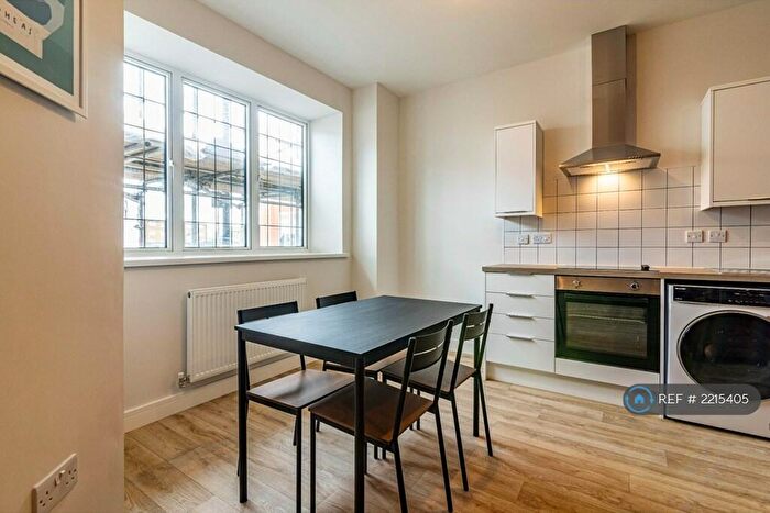 1 Bedroom Flat To Rent In A St Sepulchre Gate West, Doncaster, DN1