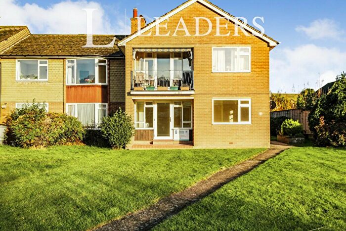 2 Bedroom Flat To Rent In Findon Road, BN14