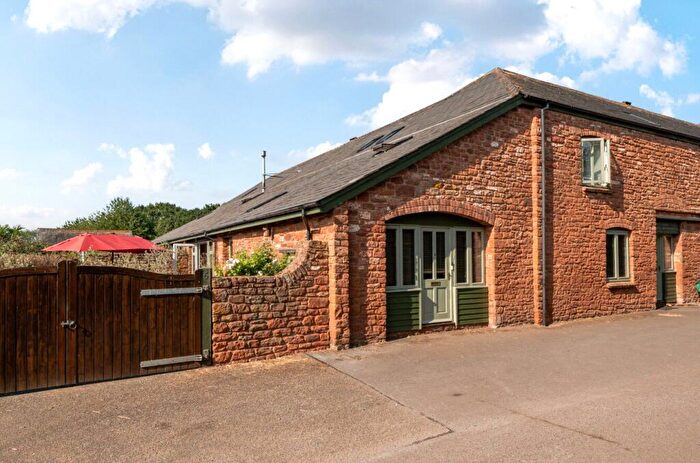 3 Bedroom Barn Conversion For Sale In West Clyst, Exeter, EX1