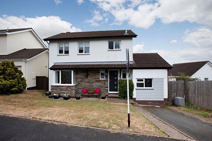 3 Bedroom Detached House For Sale In Moor View Drive, Teignmouth, TQ14