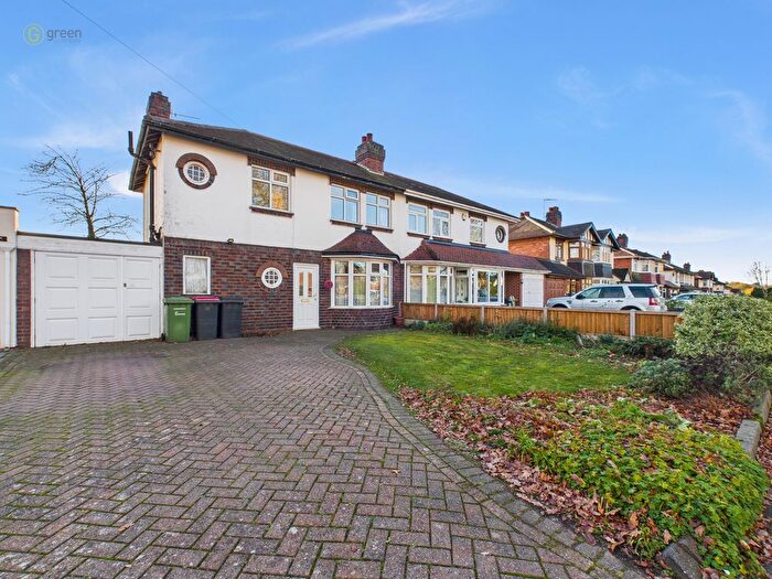 3 Bedroom Semi Detached House For Sale In Hill Lane, Bassetts Pole, Sutton Coldfield, B75