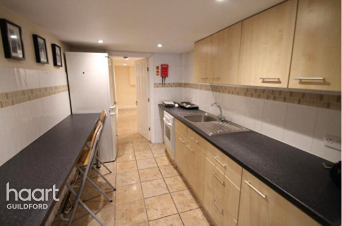 1 Bedroom Flat To Rent In Farnham Road, Guildford, GU2