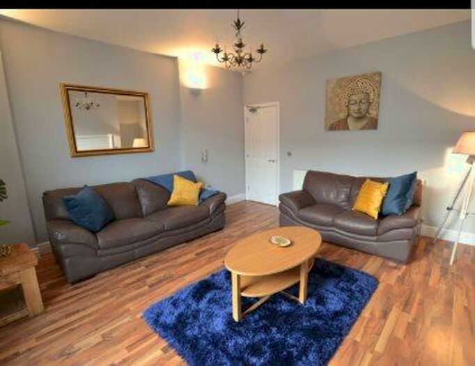 1 Bedroom Flat To Rent In A Falkner Square, Liverpool, L8