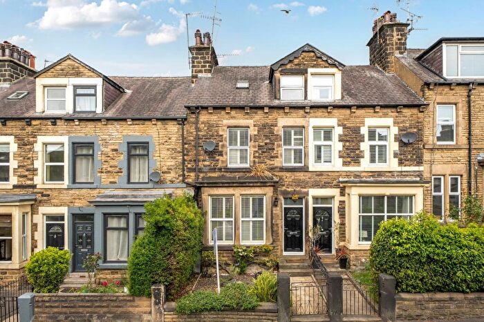 4 Bedroom Terraced House For Sale In Mayfield Grove, Harrogate, HG1