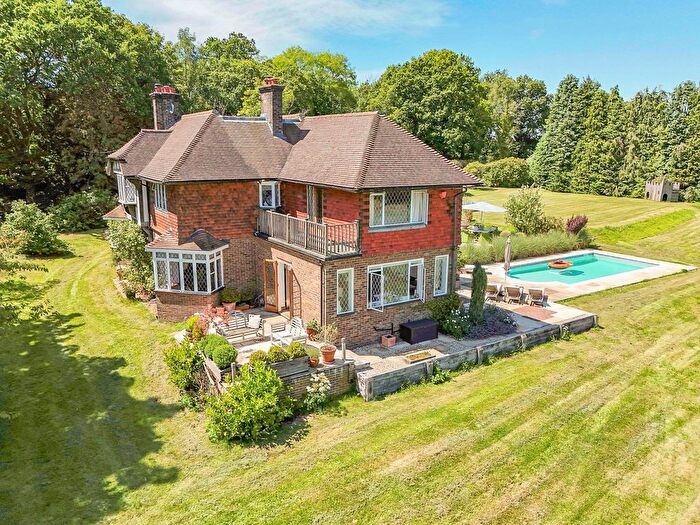 5 Bedroom Detached House For Sale In Lake Street, Mayfield, TN20