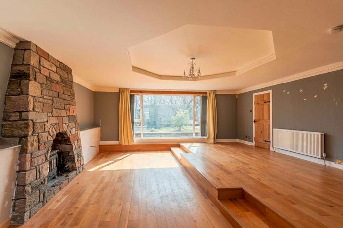 4 Bedroom Property To Rent In Seafield Road Midlothian United Kingdom, EH25