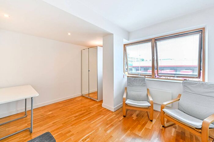 Studio To Rent In St Pancras Way, Camden, London, NW1