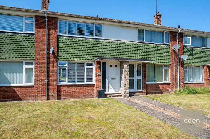 2 Bedroom Terraced House For Sale In Newbury Avenue, Maidstone, ME16