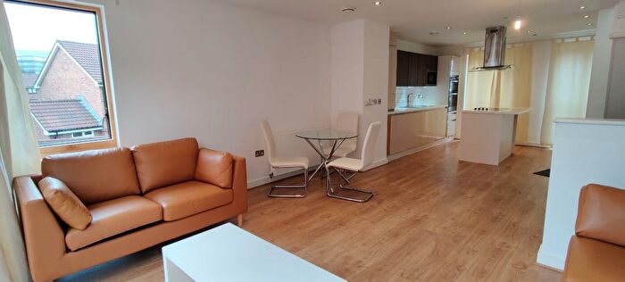 3 Bedroom Town House To Rent In Bedroom Townhouse – Vimto Gardens, Barrow Street, Salford, M3