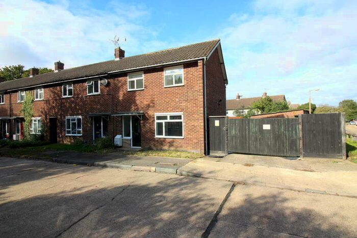 3 Bedroom End Of Terrace House To Rent In Great Plumtree, Harlow, CM20