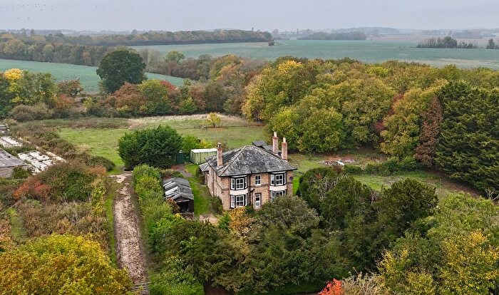 4 Bedroom Detached House For Sale In Brington Road, Old Weston, PE28