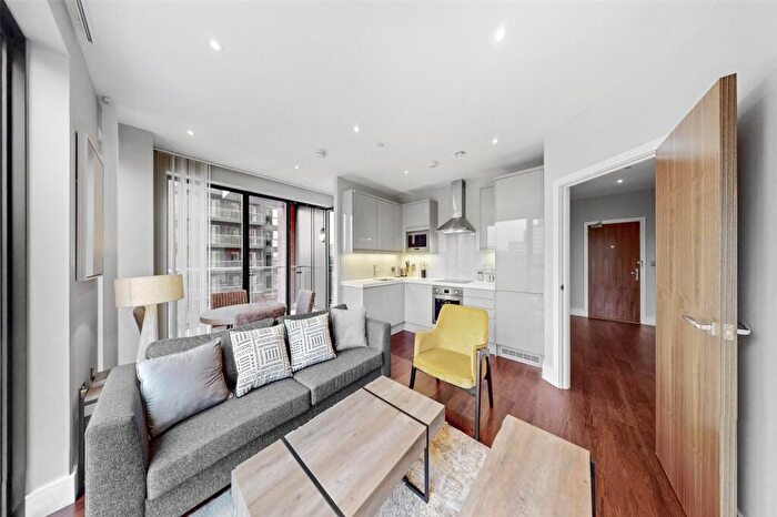 1 Bedroom Flat For Sale In Avalon Point - Orchard Wharf, E14