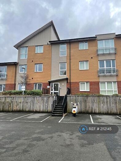 2 Bedroom Flat To Rent In Space, Bristol, BS3