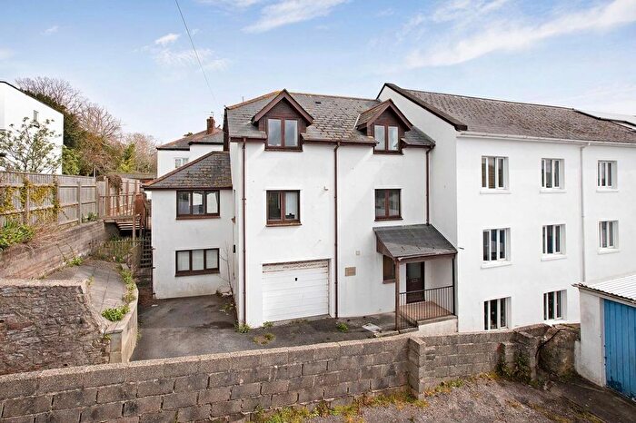 5 Bedroom End Of Terrace House To Rent In Daimonds Lane, Teignmouth, TQ14