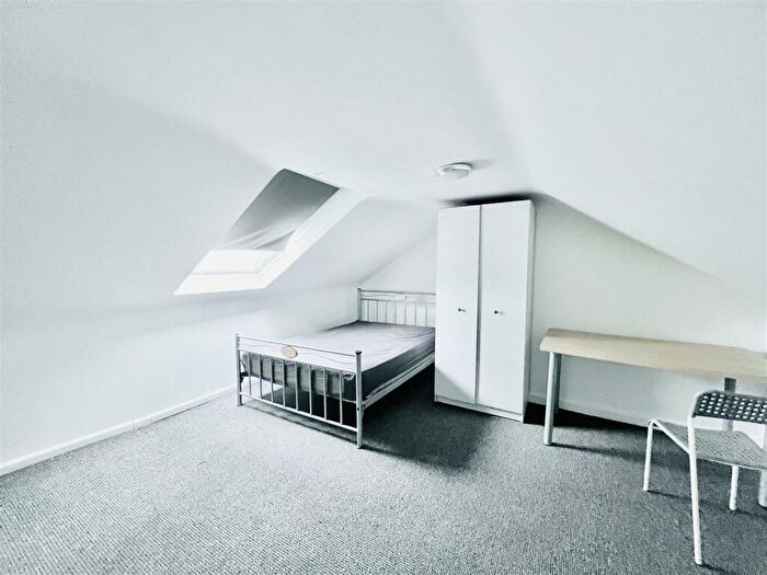 8 Bedroom House To Rent In Mansfield Road, Nottingham, NG1