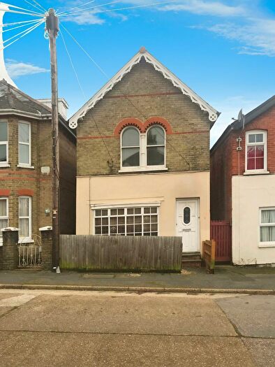 1 Bedroom Apartment To Rent In Yarborough Road, East Cowes, PO32