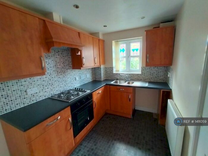 1 Bedroom End Of Terrace House To Rent In Twigg Crescent, Armthorpe, Doncaster, DN3